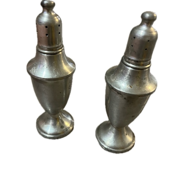 Antique Vintage Pewter WEB PEWTER Weighted Salt & Pepper Shakers 5 1/2" tall - Picture 2 of 8